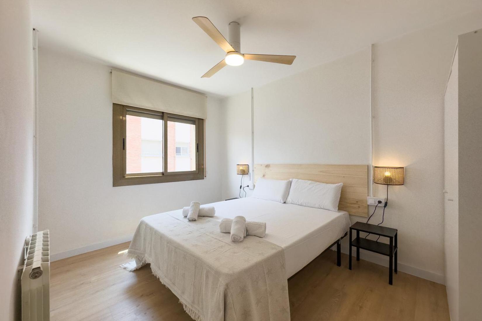 Bed&Bcn Forum II Apartment Sant Adria de Besos Exterior photo